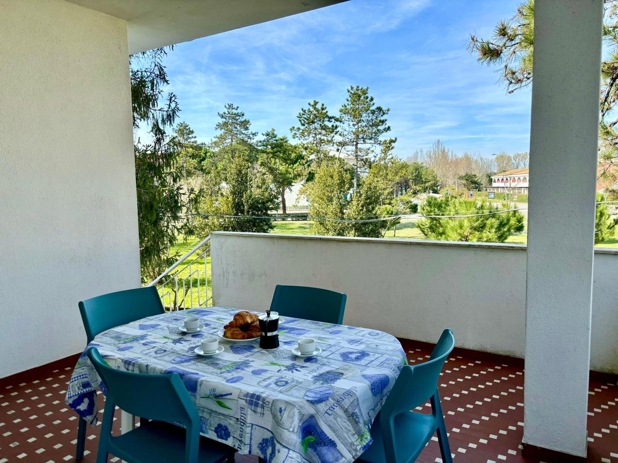 Villa Giorgio 2 Mare E Pineta 비비오네 외부 사진